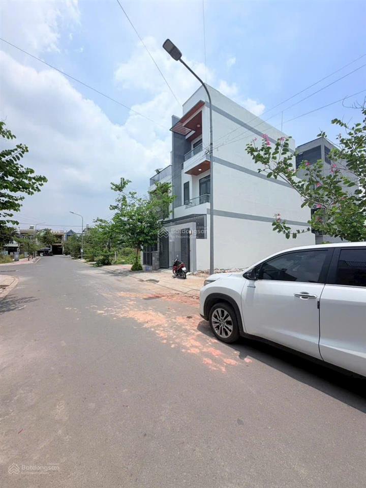 Bán lô đất kdc bửu long 3, đường e2, giá đầu tư chỉ 3tỷ450 bao sổ