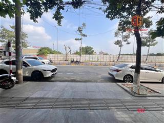 Cho thuê toà nhà 1t2l mặt tiền đường võ thị sáu dt 750m2