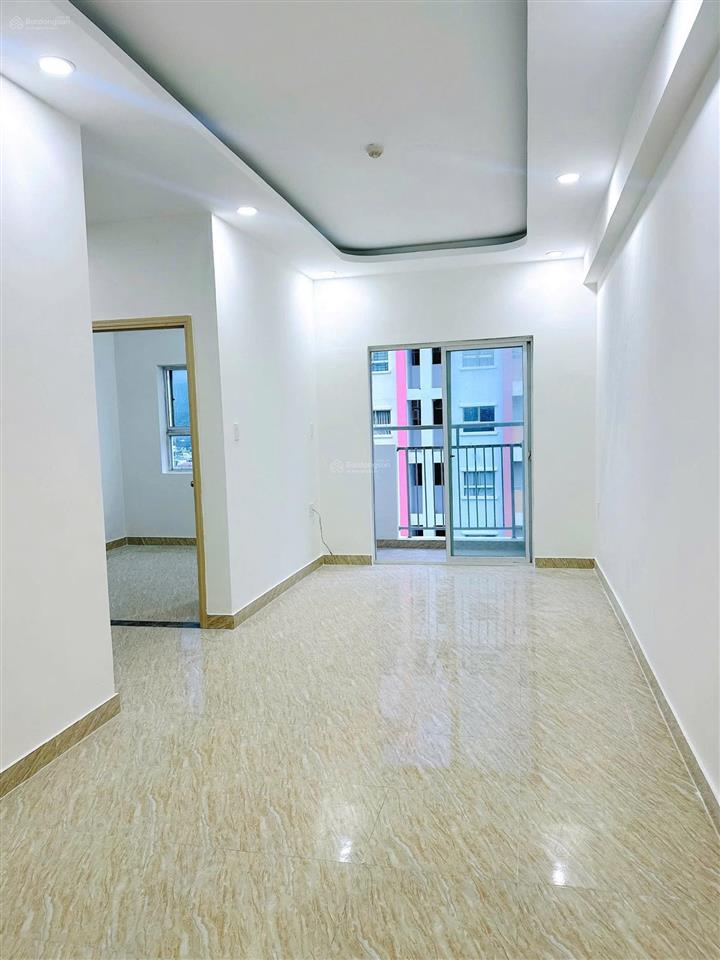 Bán nhanh căn hộ cc hoàng quân, giá rẻ nhất khu vực