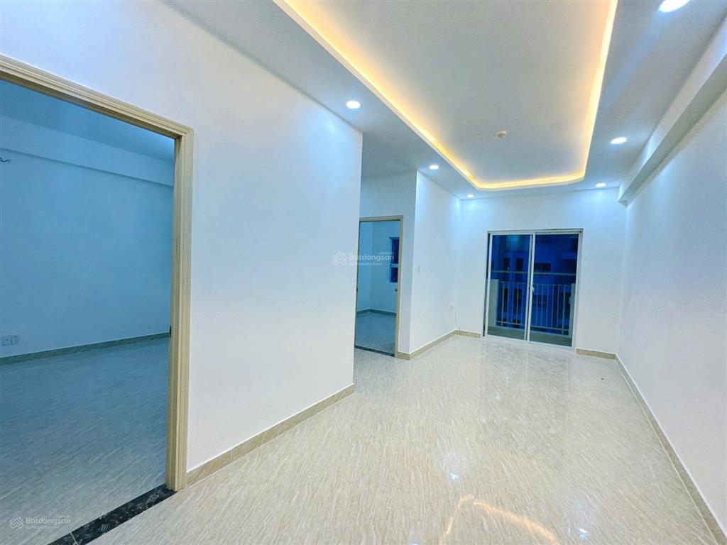Bán nhanh căn hộ cc hoàng quân, giá rẻ nhất khu vực