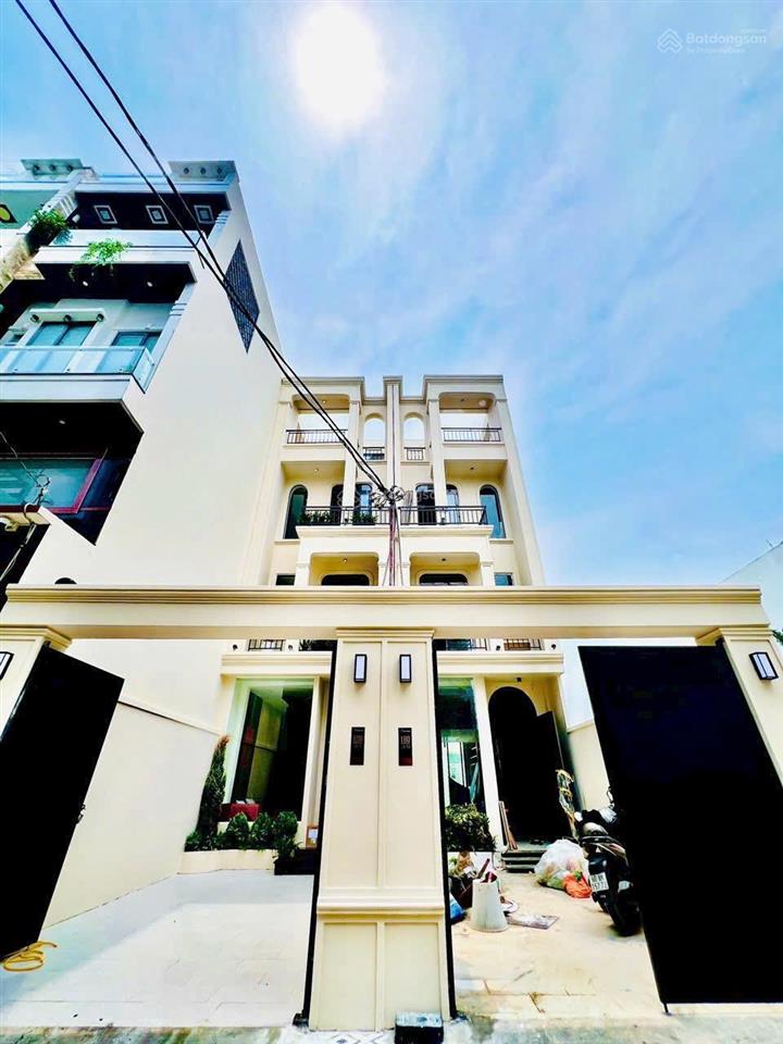 Nhà đẹp q12 gần tô ngọc vân 4x26m thang máy 8,589 tỷ