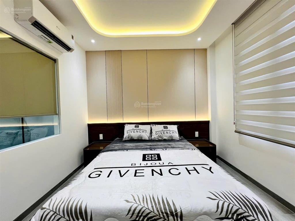 Siêu phẩm nhà phố q12 4x30m full nội thất thang máy 7,38 tỷ