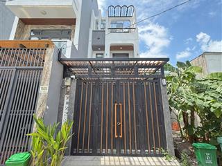 Nhà đẹp quận 12 4x22m hẻm 8m thông gara ô tô giảm 310tr