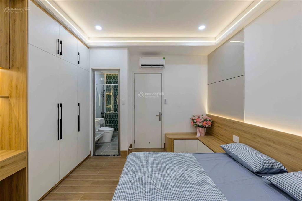 Nhà đẹp quận 12 4x22m hẻm 8m thông gara ô tô giảm 310tr