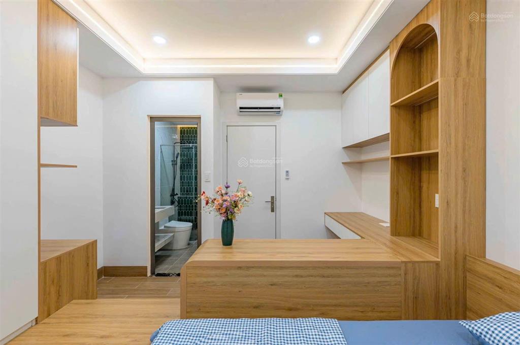 Nhà đẹp quận 12 4x22m hẻm 8m thông gara ô tô giảm 310tr