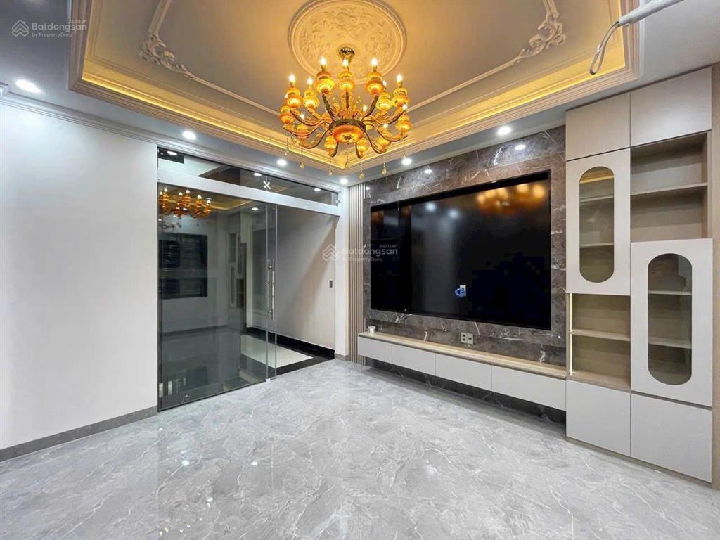 Bán nhà tuyến 2 lê hồng phong  hải an  hải phòng dt 60m2 ngang 4m x 5 tầng vỉa hè 5m