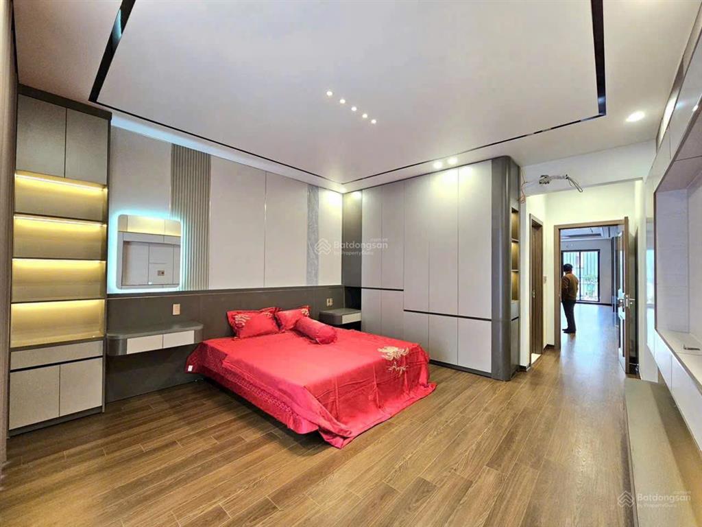Nhà mặt đường tuyến 2 lê hồng phong hải an, hải phòng gần vòng xuyến lê hồng phong ngô gia tự
