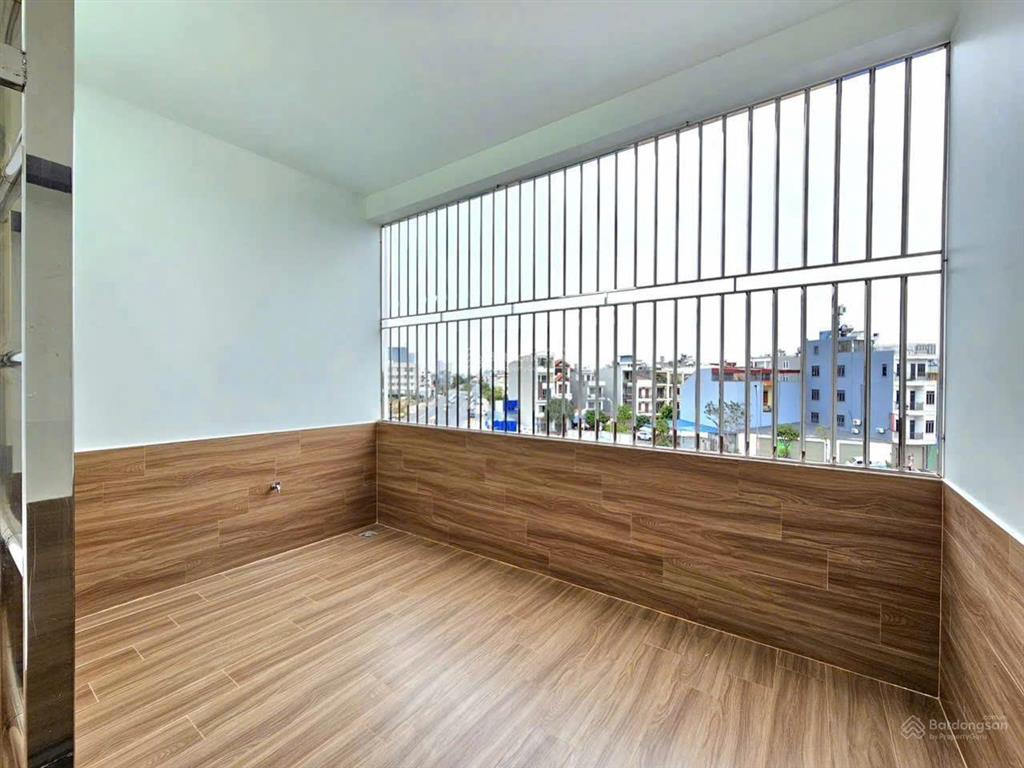 Nhà mặt đường tuyến 2 lê hồng phong hải an, hải phòng gần vòng xuyến lê hồng phong ngô gia tự