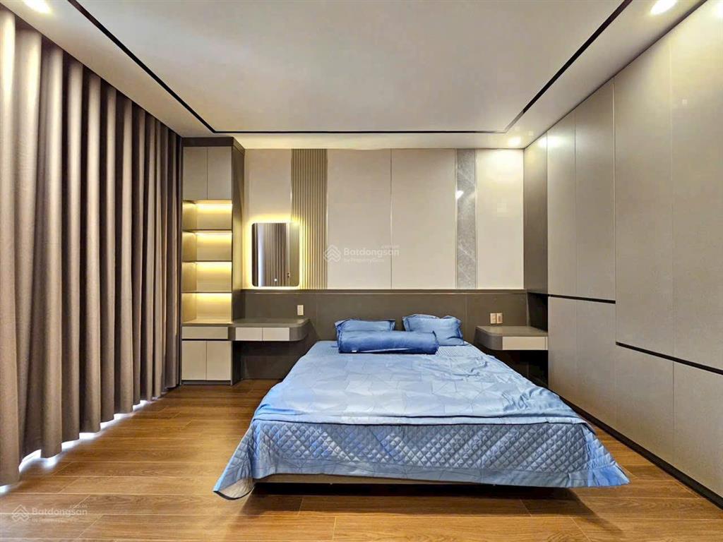 Nhà mặt đường tuyến 2 lê hồng phong hải an, hải phòng gần vòng xuyến lê hồng phong ngô gia tự