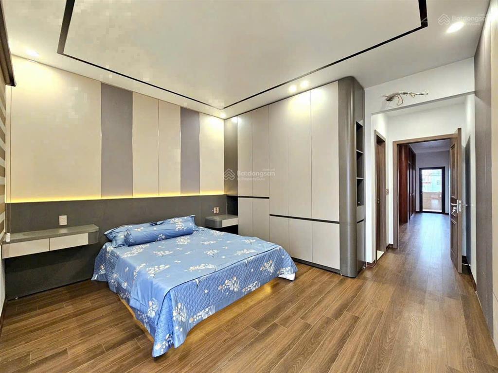 Nhà mặt đường tuyến 2 lê hồng phong hải an, hải phòng gần vòng xuyến lê hồng phong ngô gia tự