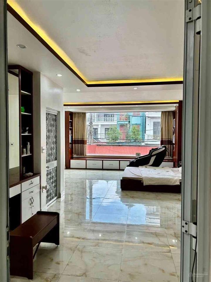 Siêu phẩm mặt đường ngô gia tự hải an