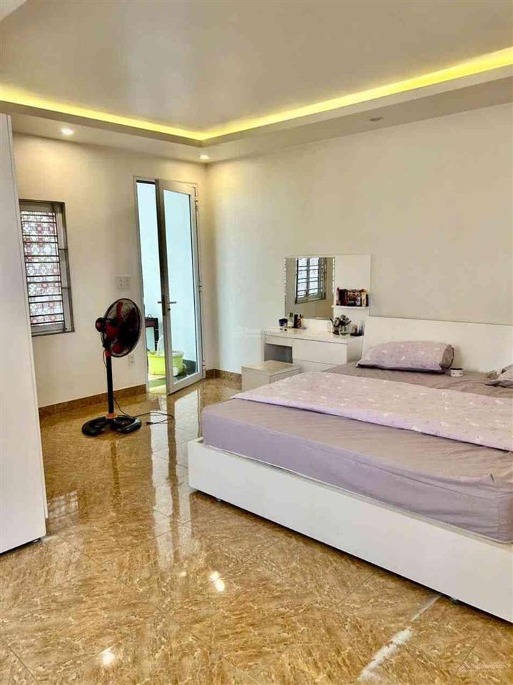 Siêu phẩm mặt đường ngô gia tự hải an