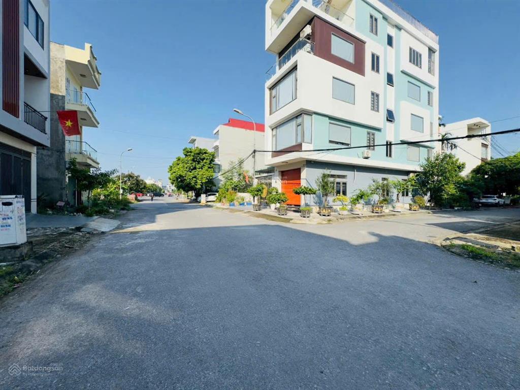 Đất tuyến 2 lê hồng phong lô 13 hải an hải phòng