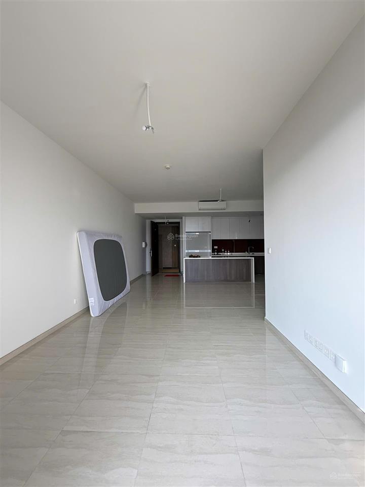 Bán nhanh căn 3pn infiniti, 121m2, giá bán 12 tỷ,  phong 0944 206 ***