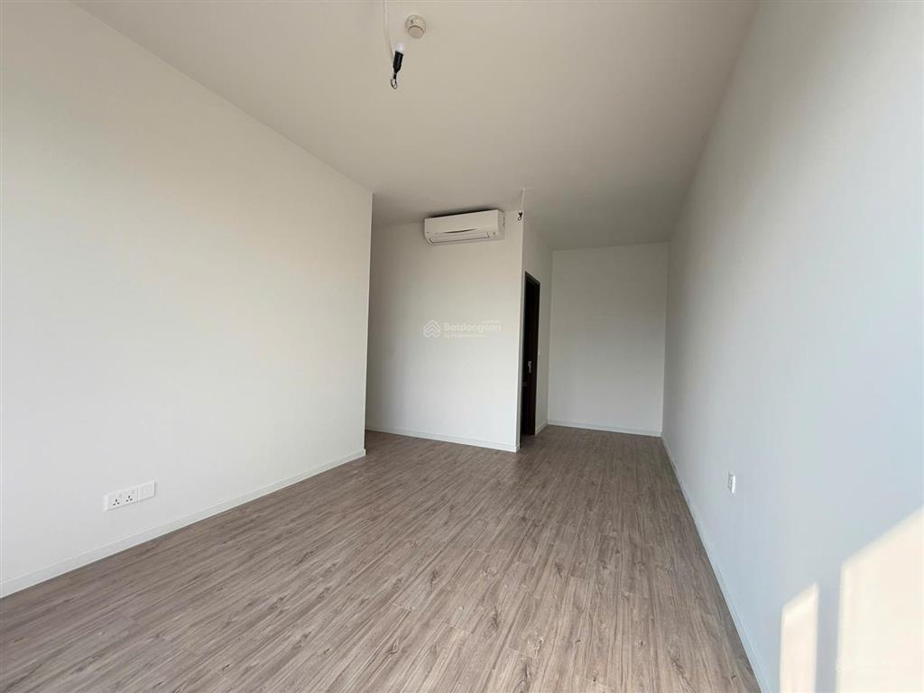 Bán nhanh căn 3pn infiniti, 121m2, giá bán 12 tỷ,  phong 0944 206 ***