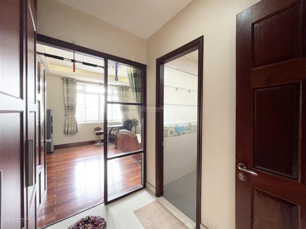Cho thuê phòng full nội thất khu nam long trần trọng cung, quận 7, 35m2, giá 4.5 triệu.