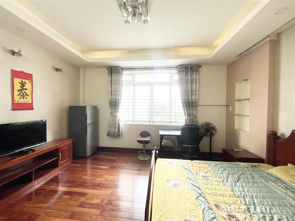 Cho thuê phòng full nội thất khu nam long trần trọng cung, quận 7, 35m2, giá 4.5 triệu.