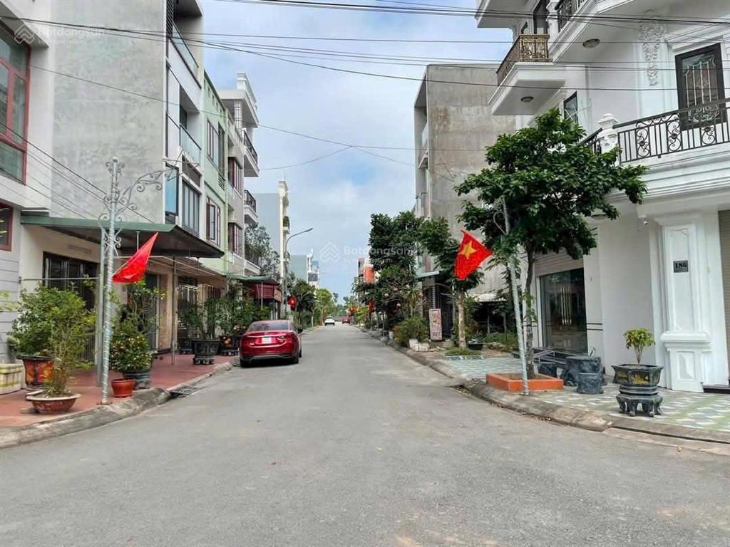 Chủ cần tiền bán gấp lô đất 60m2 tái định định cư nam hải  đằng hải