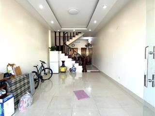 Giảm 700tr nhà 4 tầng mặt đường 30m, đằng hải