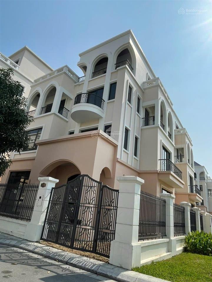 Bán cắt lỗ đơn lập vinhomes ocean park 2 dt 225m2 view sông giá 32 tỷ thương lượng, 0339 621 ***