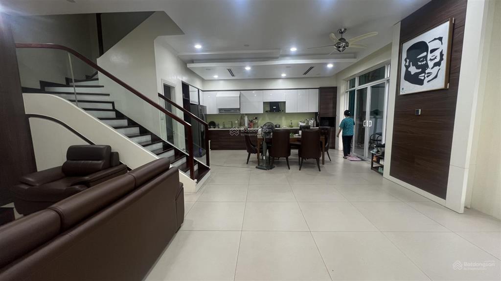 Biệt thự anh đào riverside cần bán nhanh gọn, giá tốt
