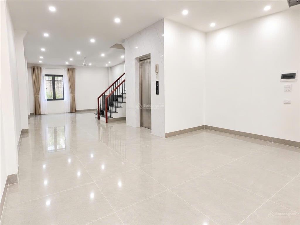 Căn nhà 7 tầng duplex vừa ở vừa cho thuê