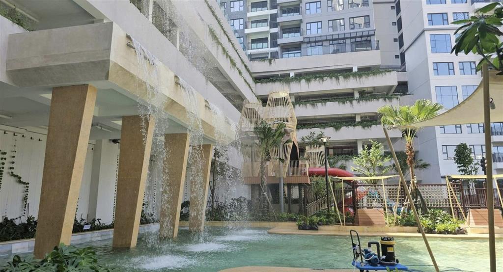 Bán nhanh 3pn infiniti 121m2 giá 12,5 tỷ. tầng trung view nội khu thoáng. 0909 333 *** duyên
