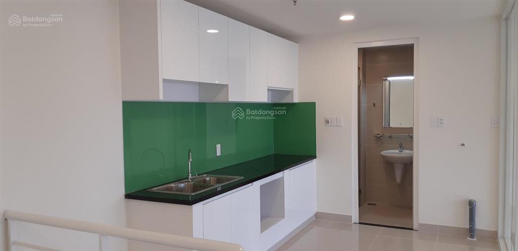 Cho thuê shophouse lavita garden. diện tích 111m2 giá 19tr/tháng.  0909 333 *** duyên