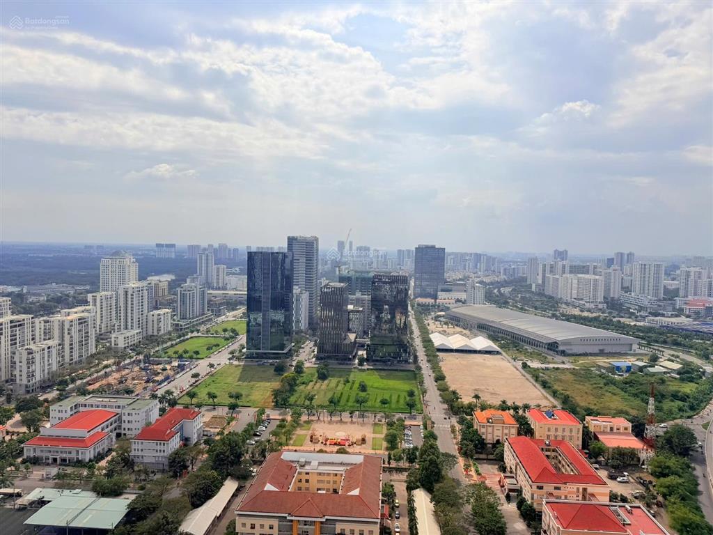 Hiếm có căn 4pn duplex infiniti diện tích 177m2, bàn giao thô, giá 17tỷ5.  0909 333 *** duyên