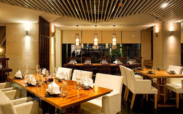 Cần bán gấp góc 2 mt nguyễn trãi, p.2, quận 5. dt 20x35m, 4 tầng, giá 330 tỷ, ctxd 2 hầm, 12 tầng