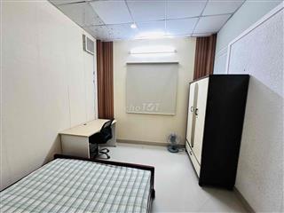 PHÒNG MÁY LẠNH ĐẦY ĐỦ NỘI THẤT