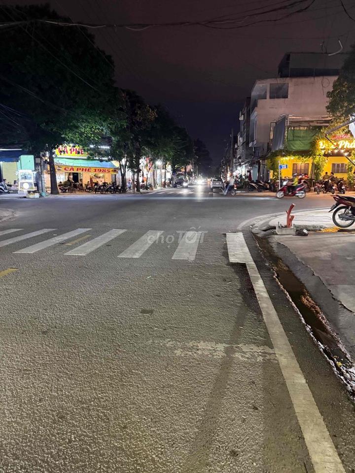 CHO THUÊ NHÀ CẤP 4 MẶT BẰNG KINH DOANH TẠI VSIP1