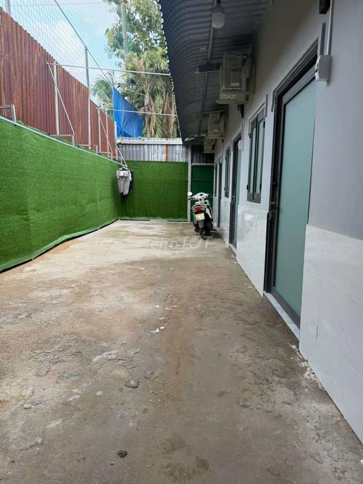 cần cho thuê phòng mới xây.full nội thất.ngay gigamall phạm văn đồng