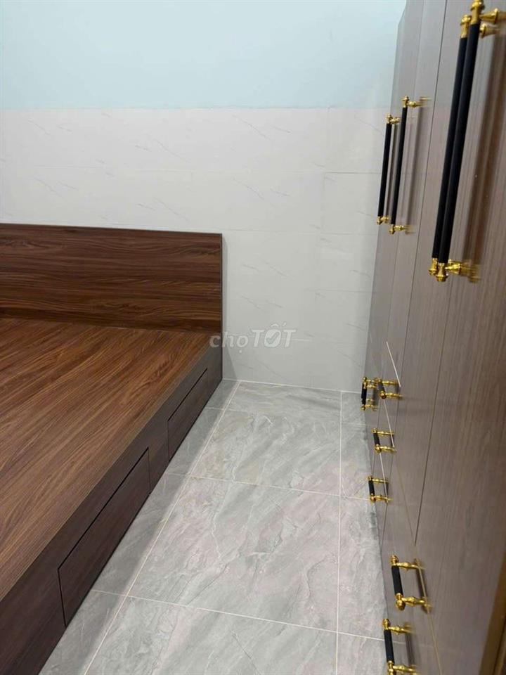 cần cho thuê phòng mới xây.full nội thất.ngay gigamall phạm văn đồng