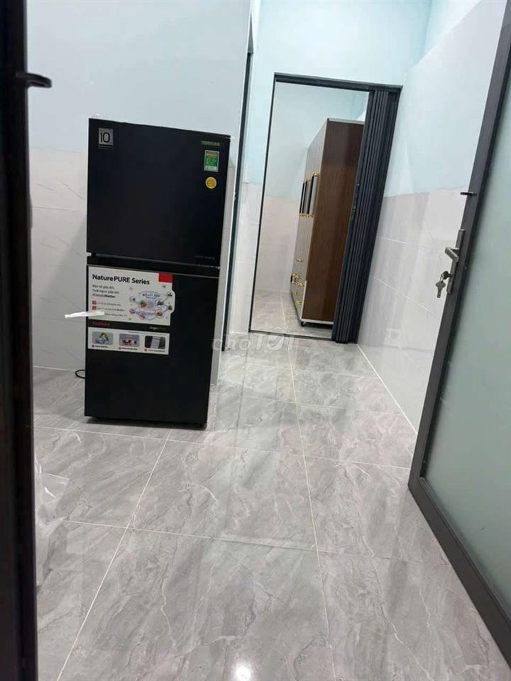 cần cho thuê phòng mới xây.full nội thất.ngay gigamall phạm văn đồng