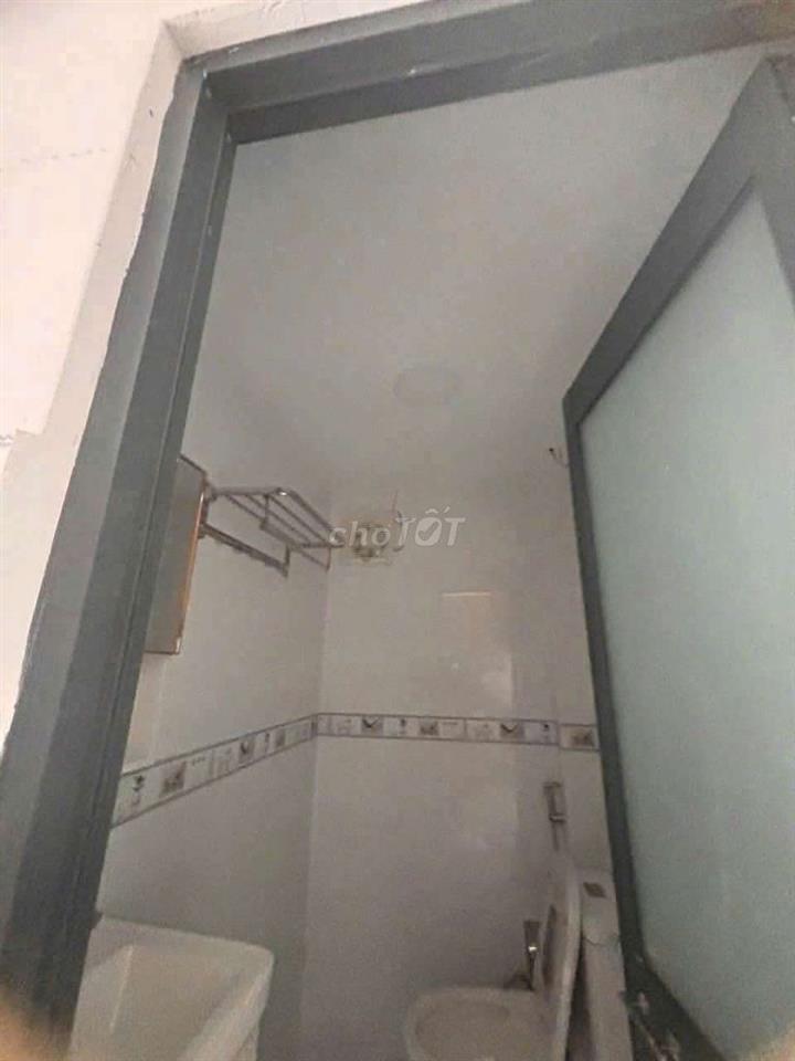cân cho thuê nhà nguyên căn linh tây