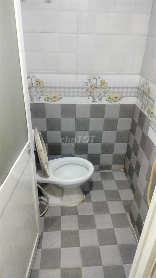 cần cho thuê phòng trọ linh đông.có máy lạnh