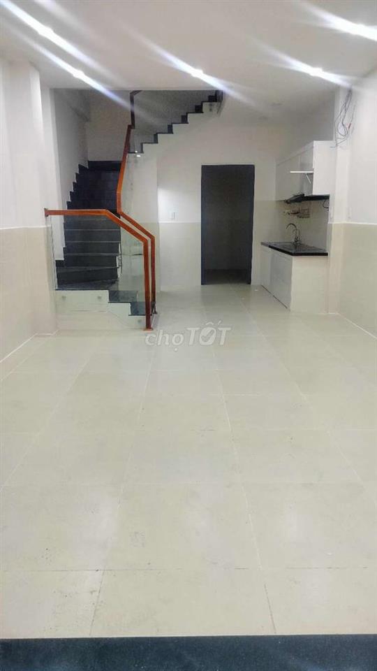 cần bán nhà đường 18 hiệp bình chánh.sát khu thành ủy.gigamall 