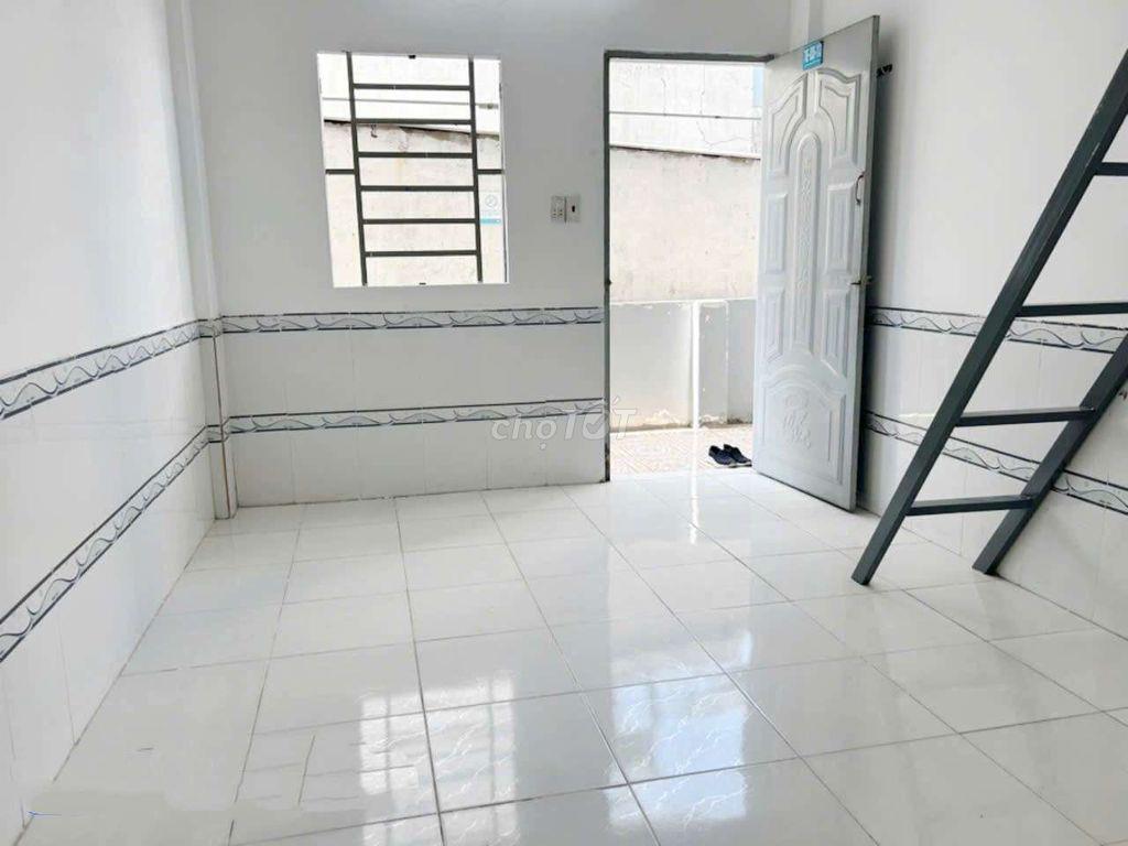 cần cho thuê phòng trọ.ngay cao đẳng vinatex.linh đông