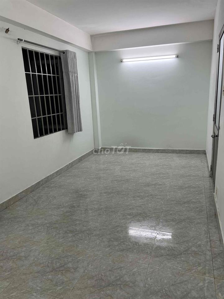 phòng 20m2 dường quang trung f11 thông tây hội