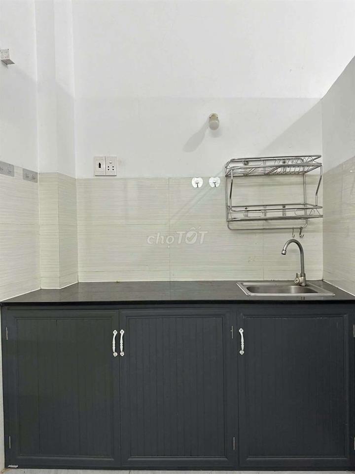 Cho thuê phòng máy lạnh 18m2. Gò Vấp