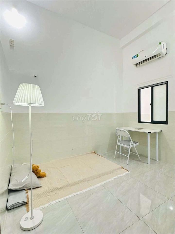 Cho thuê phòng máy lạnh 18m2. Gò Vấp