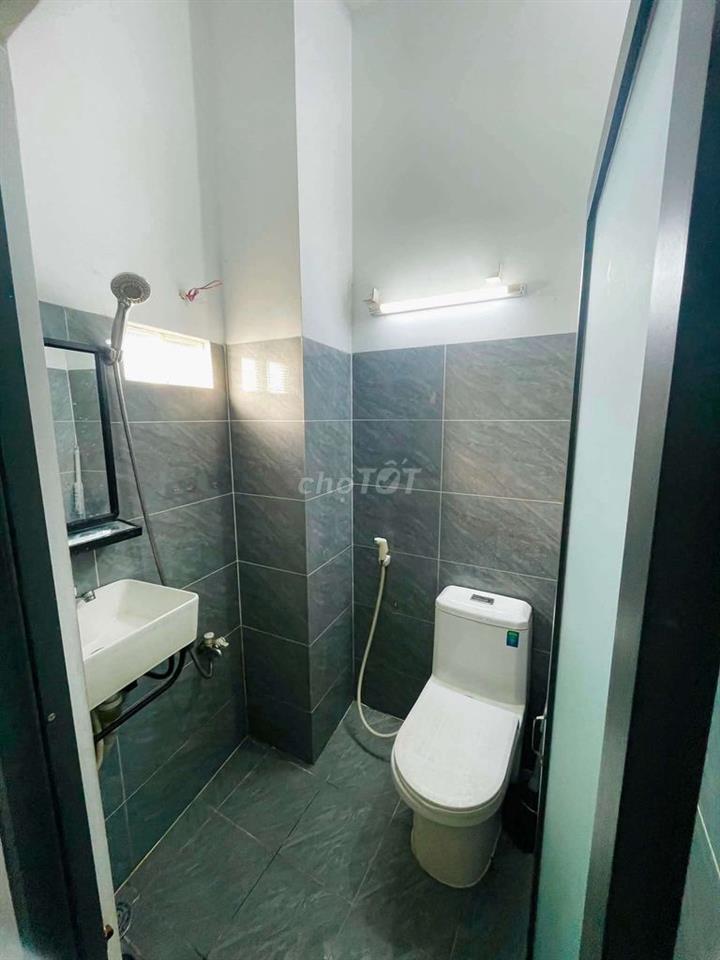 Cho thuê phòng máy lạnh 18m2. Gò Vấp