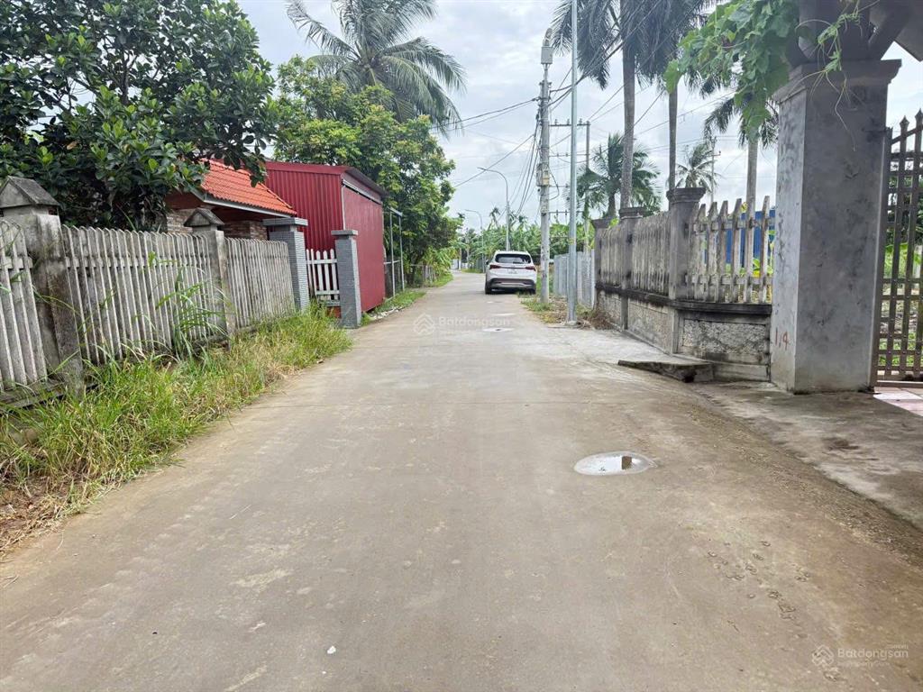 Chính chủ em bán lô đất siêu phẩm trục đg thôn 6m tuyến 2 đg 361  lão phong tân phong  kiến thụy.