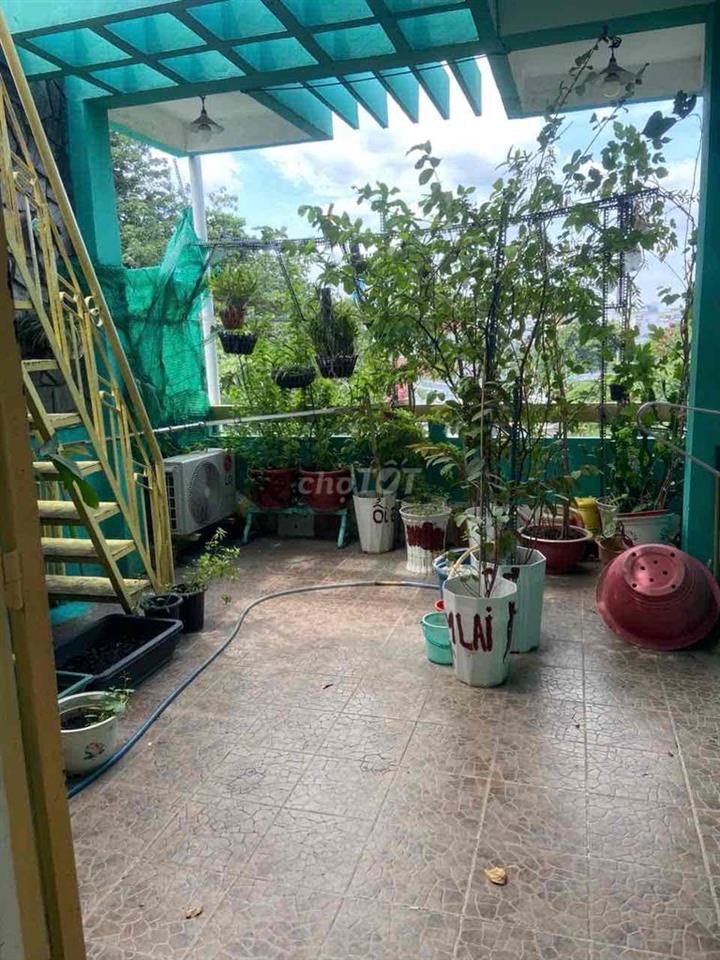 Bán Nhà Mặt Tiền Quân Sự P.Phú Thọ Q11