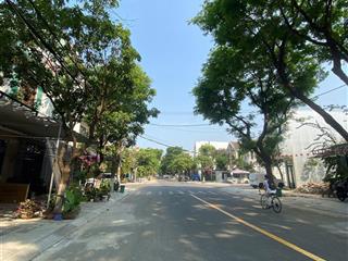 Bán nhà 3 tầng xây dựng tâm huyết đường 10m5 trần nguyên đán thông thẳng ra nguyễn sinh sắc