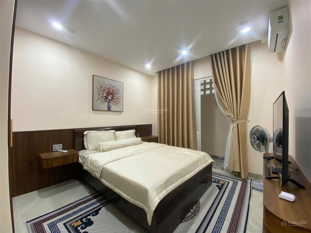 Bán nhà 3 tầng xây dựng tâm huyết đường 10m5 trần nguyên đán thông thẳng ra nguyễn sinh sắc