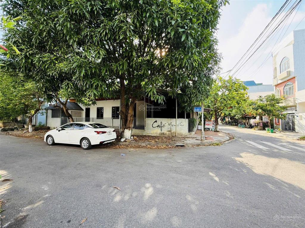 Bán lô góc đẹp đường trần quý khoách và hoà minh 18 ngay trung tâm khu vực liên chiểu, gần biển