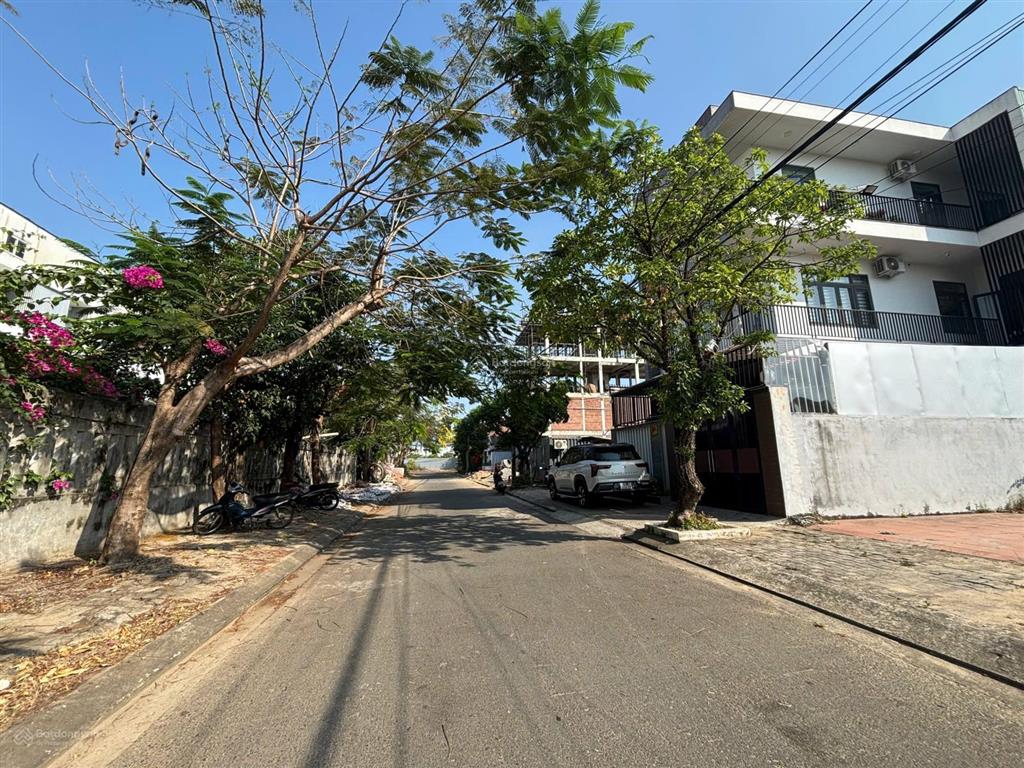 Bán lô đất đường bàu mạc 2, gần 149m2, gần ngay biển nguyễn tất thành thích hợp đầu tư