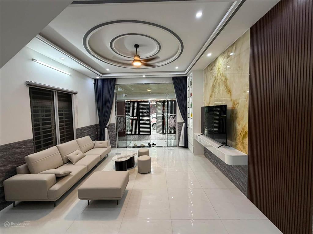 Bán nhà 2 tầng mới đẹp đường 7m5 đồng trí 6, nhà đẹp đầy đủ nội thất vào ở ngay